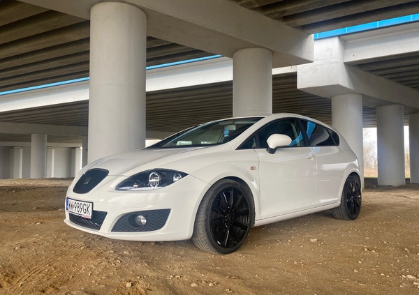 Seat Leon cena 20500 przebieg: 303000, rok produkcji 2010 z Warszawa małe 22